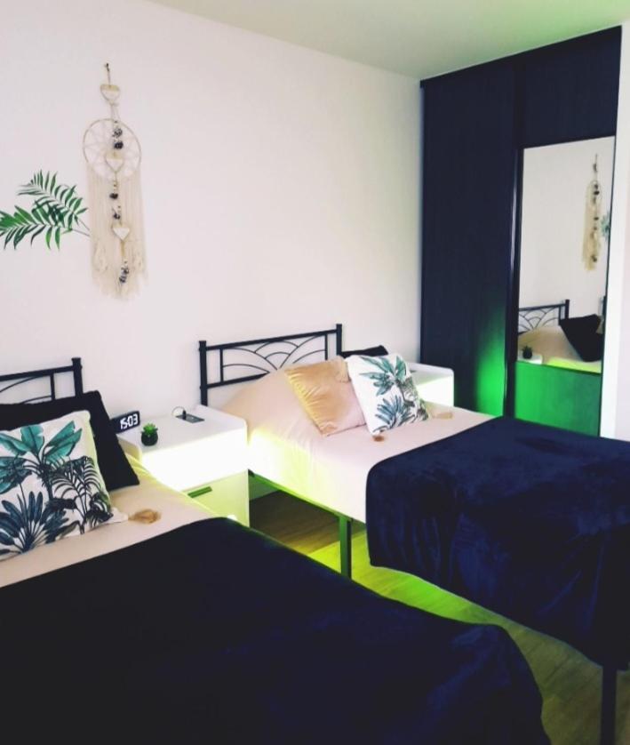 Appartement Le Moderne Ideal Pour Couples Et Professionnels ออร์น็องส์ ภายนอก รูปภาพ
